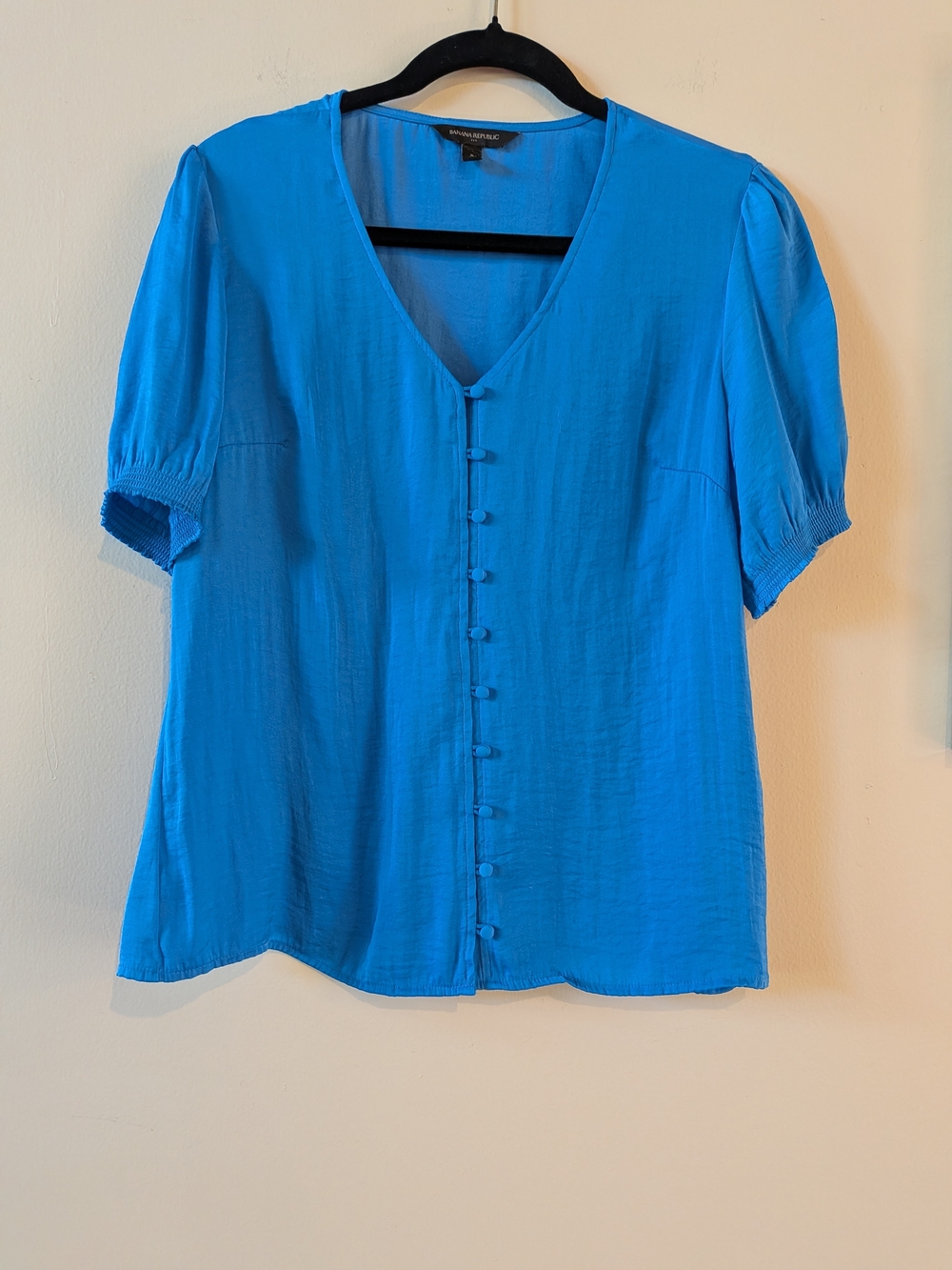 Banana Republic Vibrant Blue Button-Up V-Neck Blouse, Sz. Small